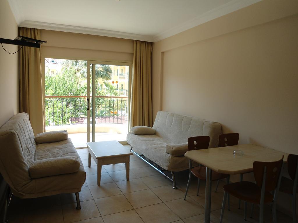 Club Dena Aparthotel Marmaris Room photo